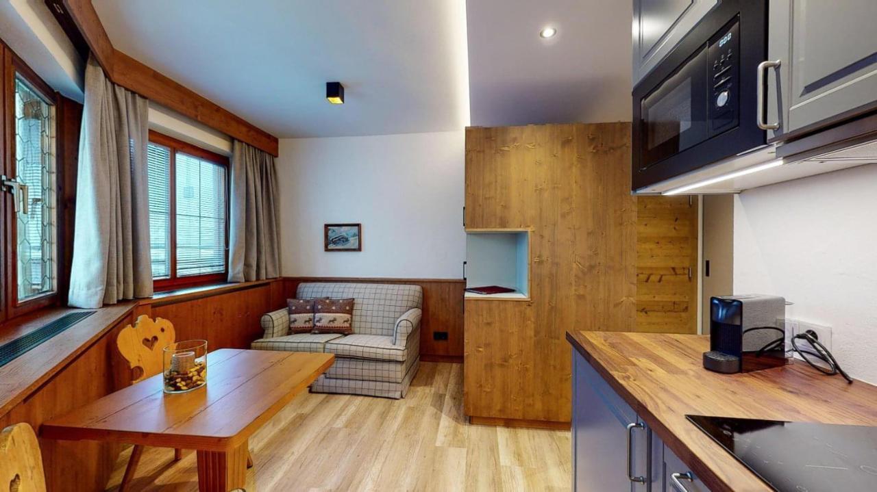Haus Lina Apartment ซังคท์อันทอนอัมอาร์ลแบร์ก ภายนอก รูปภาพ